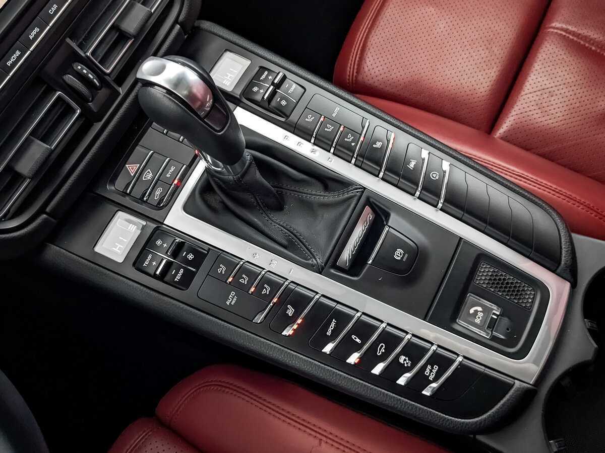 Porsche Macan, 2021 Фото №21