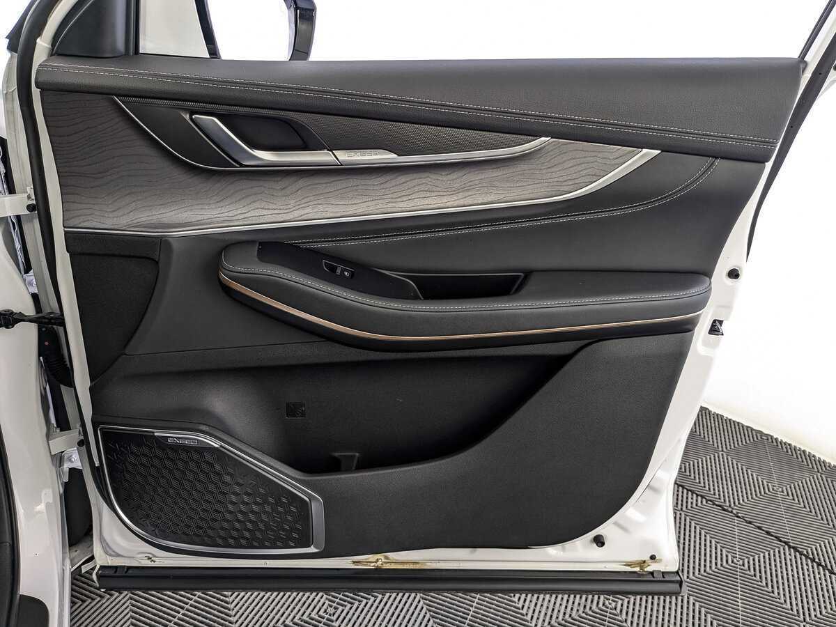 Exeed LX, 2022 Фото №22