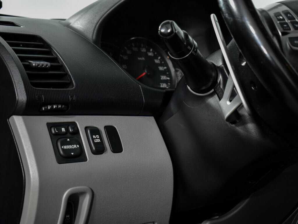 Mitsubishi Pajero Sport, 2010 Фото №11