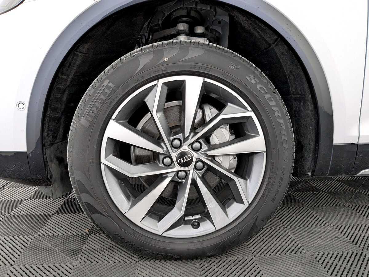 Audi Q5 L 40 TFSI, 2022 Фото №22