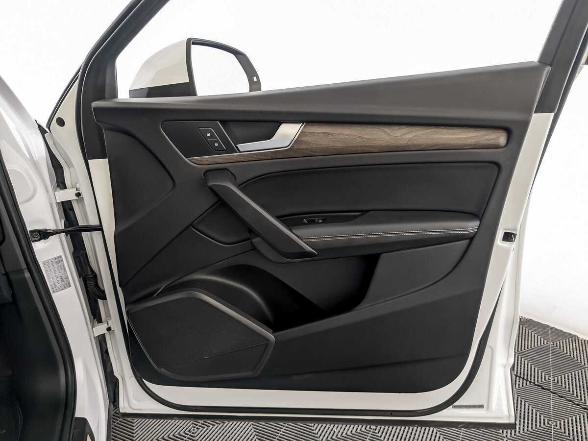 Audi Q5 L 40 TFSI, 2022 Фото №29