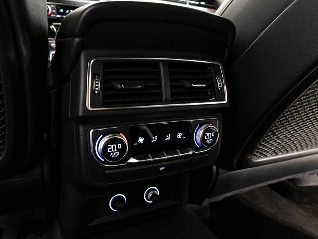 Audi Q7, 2019 Фото №24