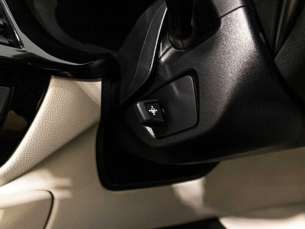 BMW 5 серии 530d xDrive, 2019 Фото №18