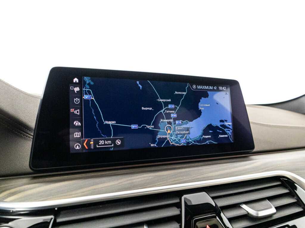 BMW 5 серии 530d xDrive, 2019 Фото №20