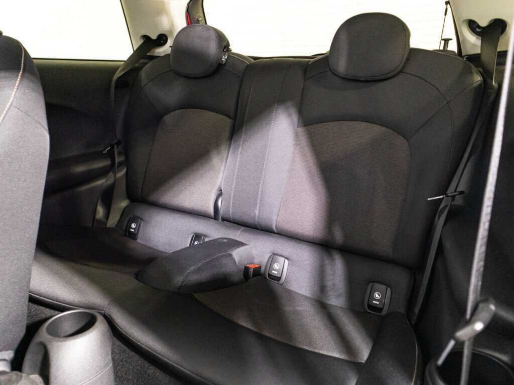 Mini Hatch Cooper, 2018 Фото №10