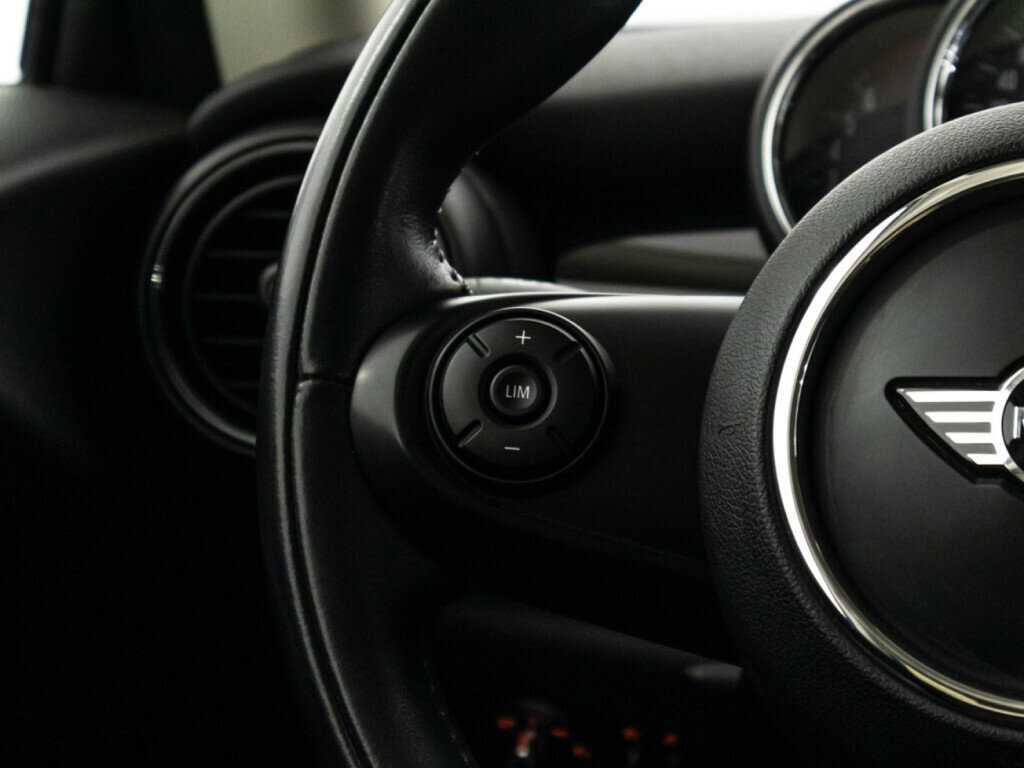 Mini Hatch Cooper, 2018 Фото №18