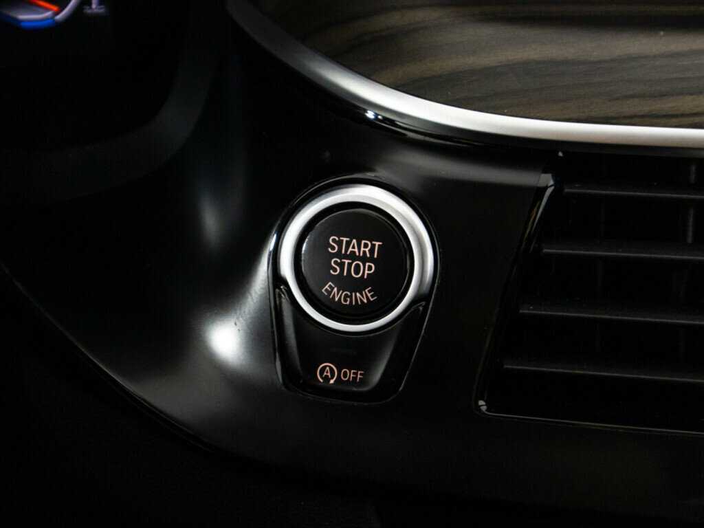 BMW 5 серии 530d xDrive, 2019 Фото №26