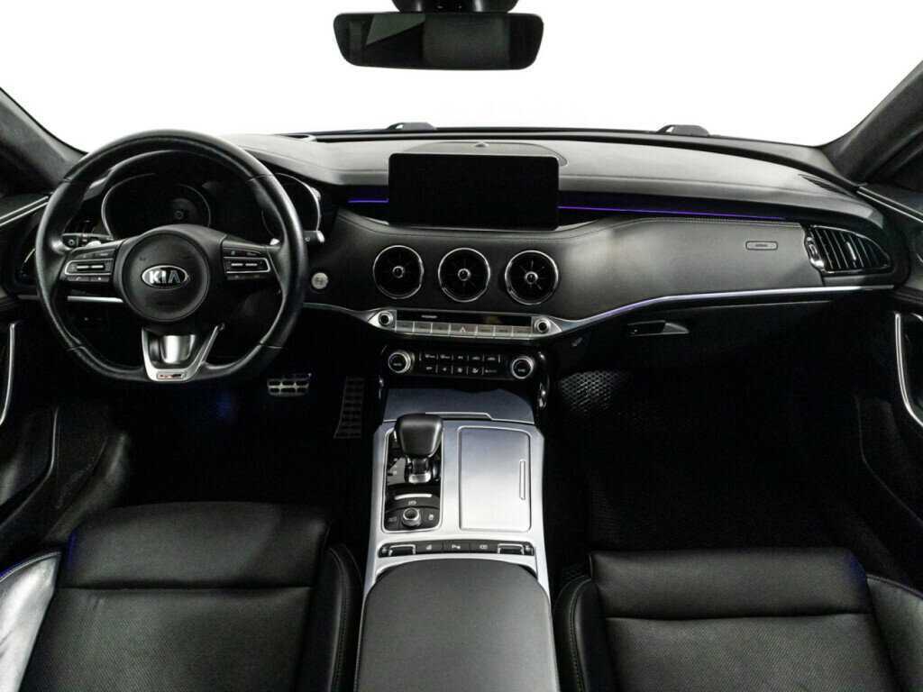 Kia Stinger, 2021 Фото №14
