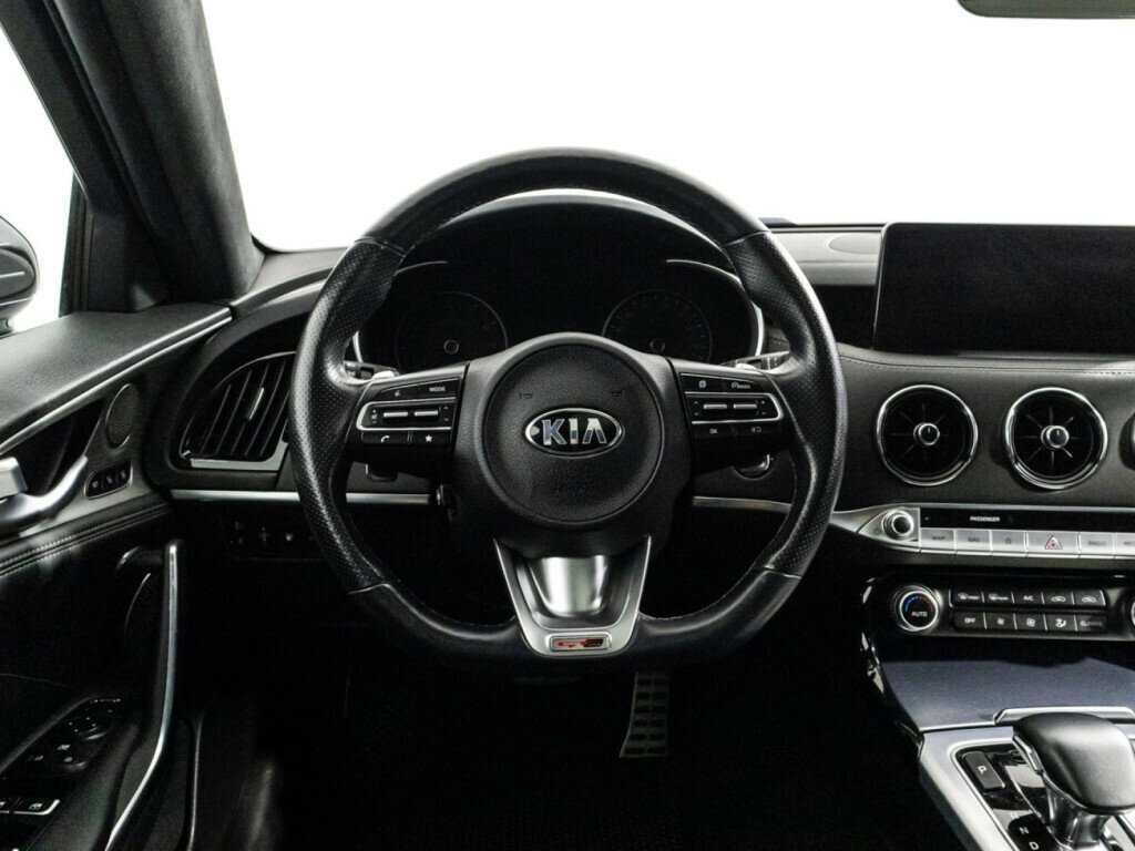 Kia Stinger, 2021 Фото №22