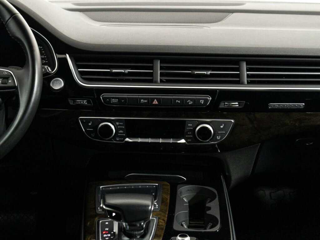 Audi Q7, 2017 Фото №14