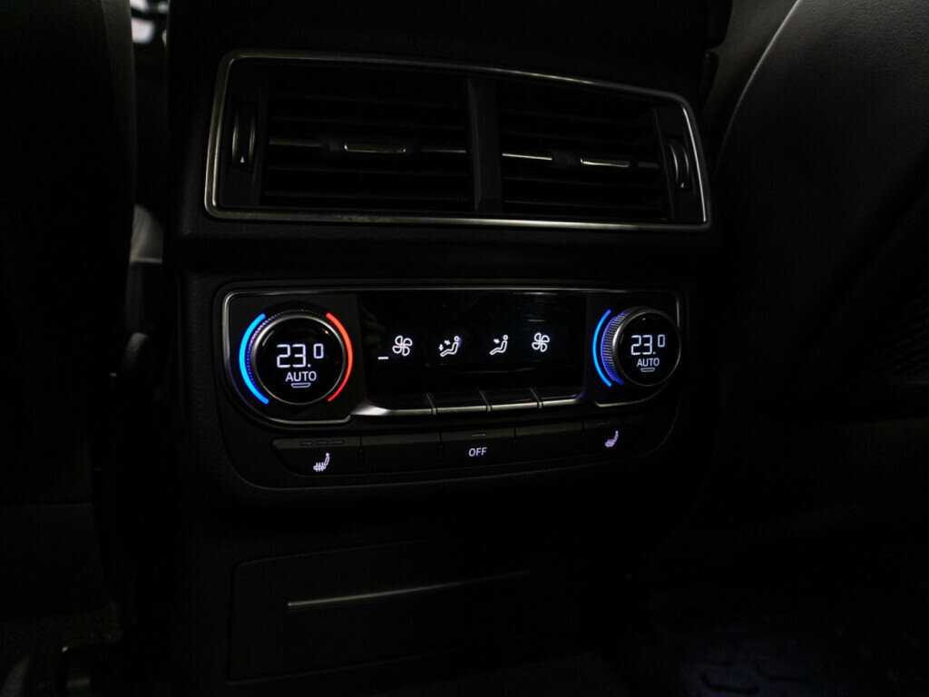 Audi Q7, 2017 Фото №21