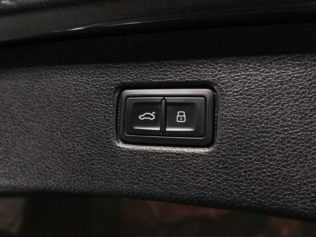 Audi Q7 45 TDI, 2020 Фото №16