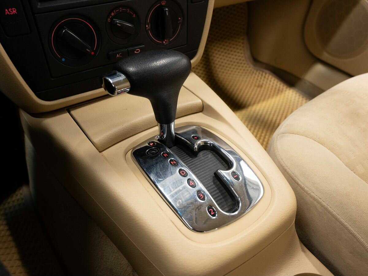 Volkswagen Passat, 2001 Фото №18