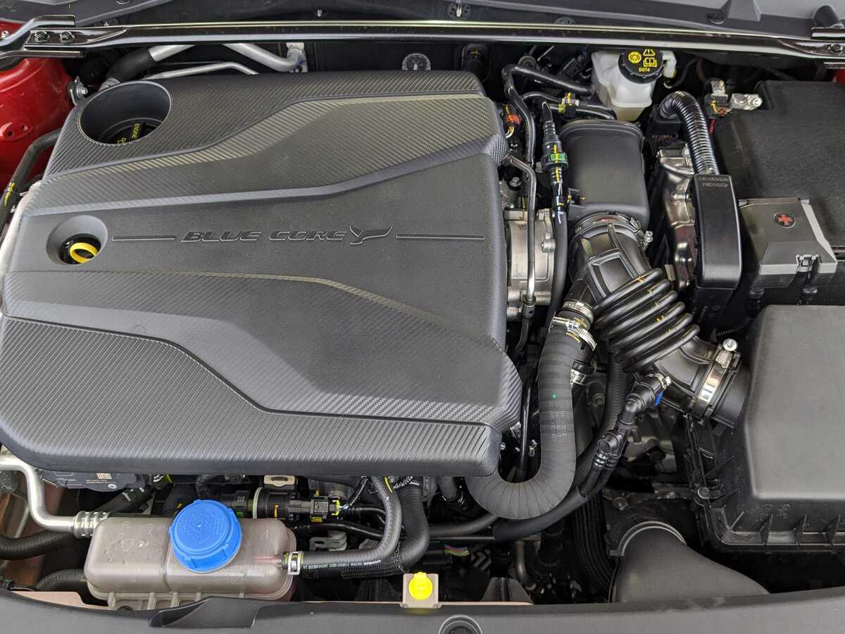 Changan UNI-V, 2024 Фото №9