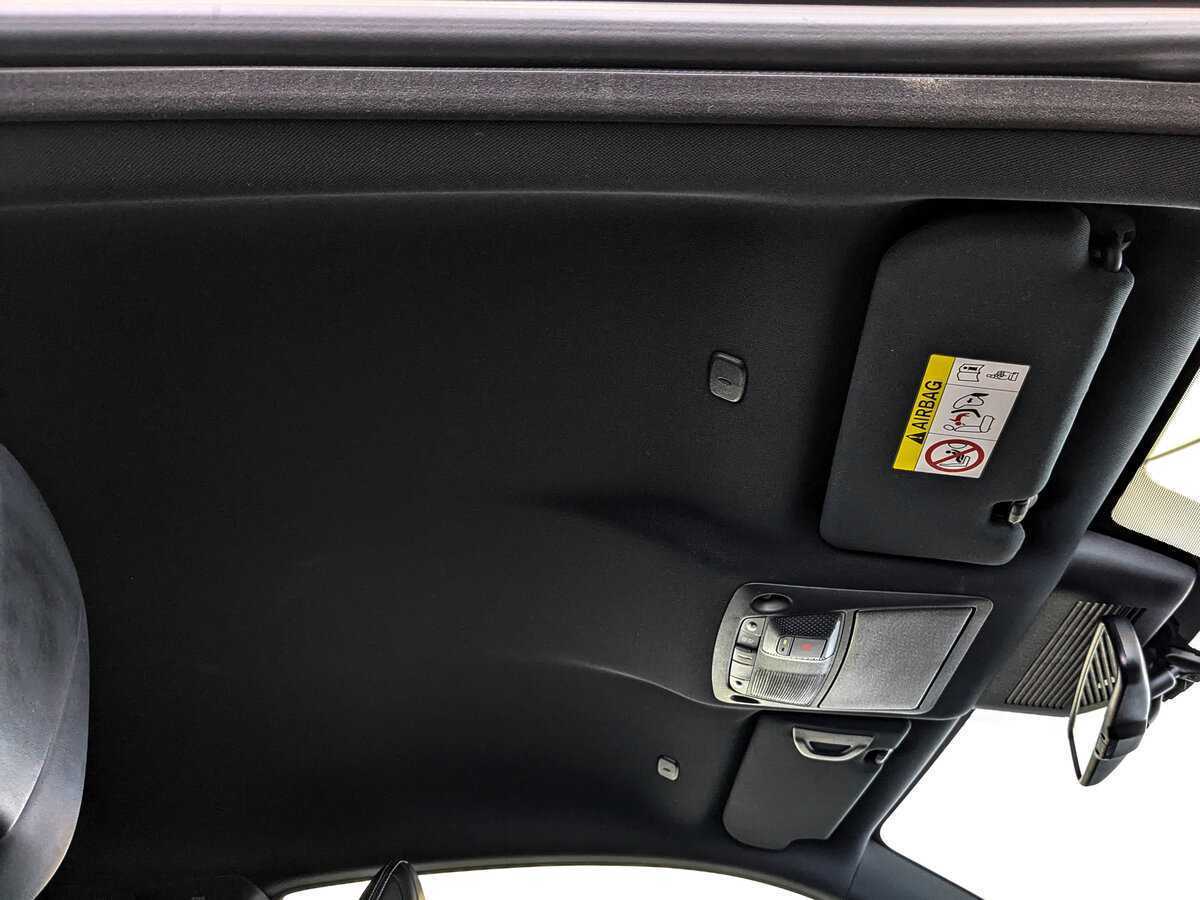 Infiniti Q60, 2020 Фото №21