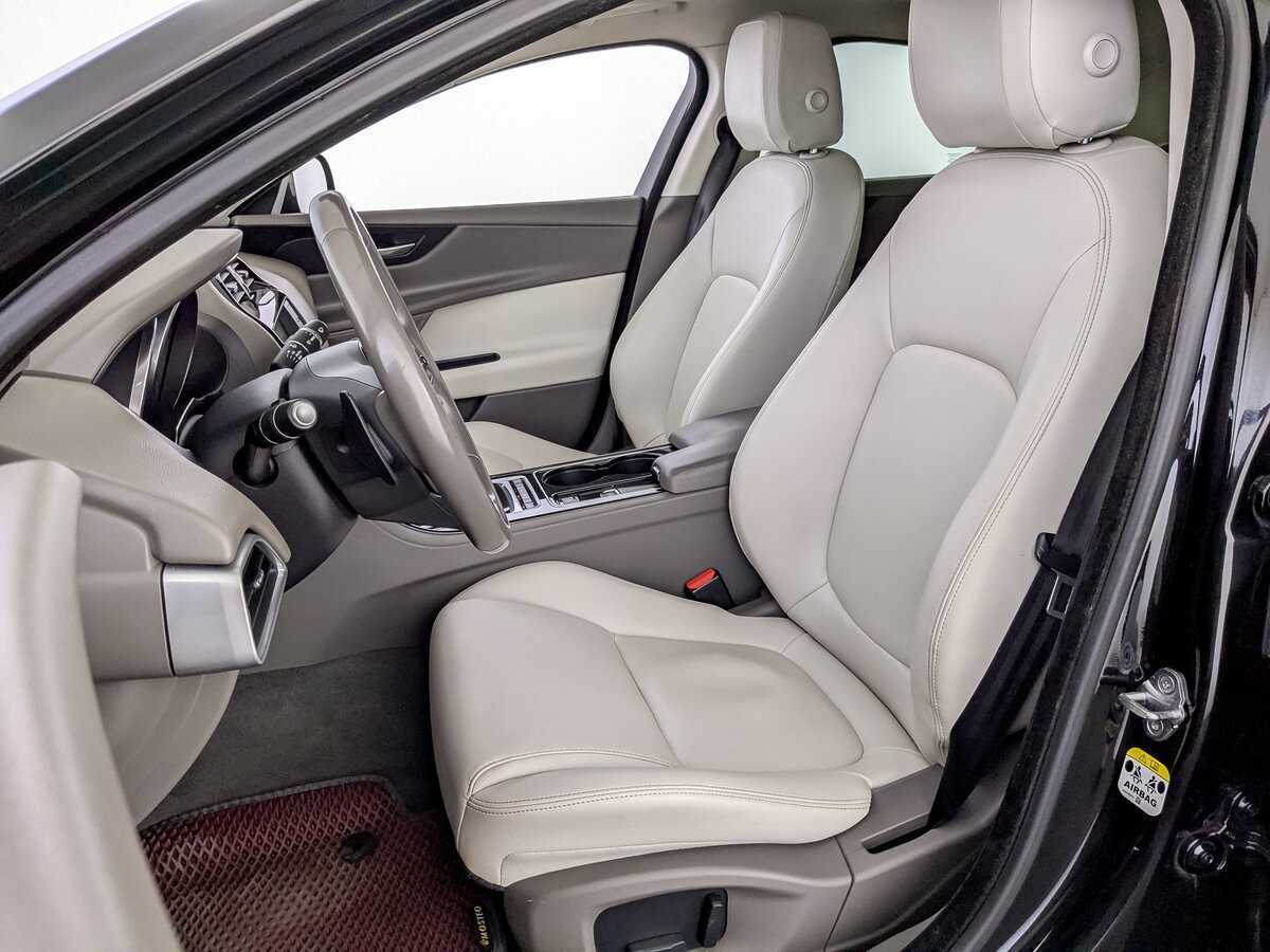 Jaguar XE, 2015 Фото №20