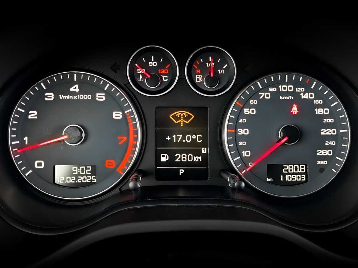 Audi A3, 2011 Фото №13