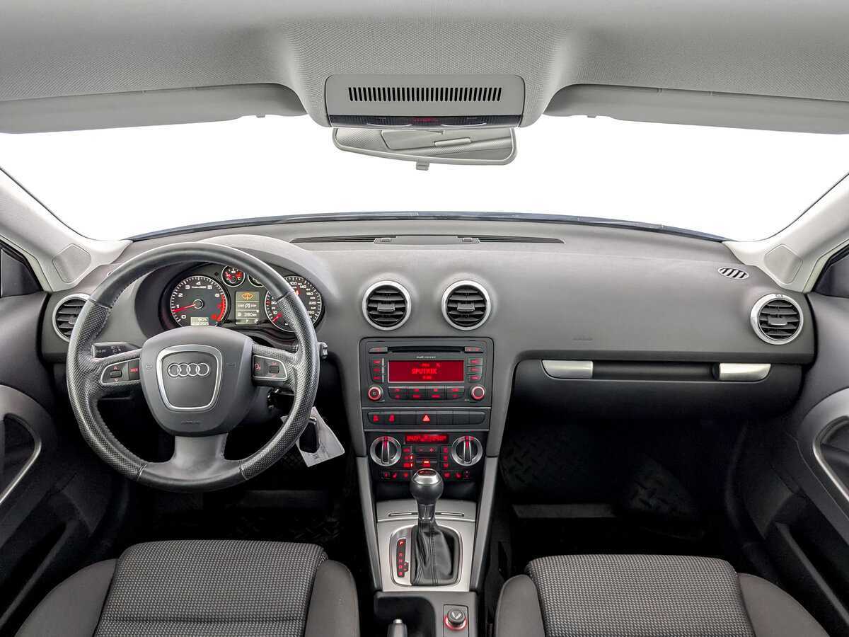 Audi A3, 2011 Фото №14