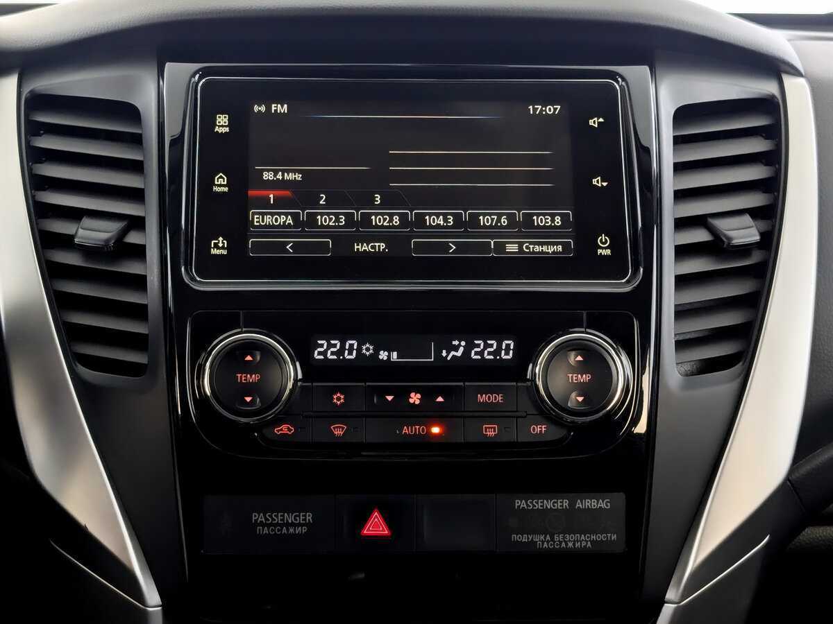 Mitsubishi Pajero Sport, 2020 Фото №15