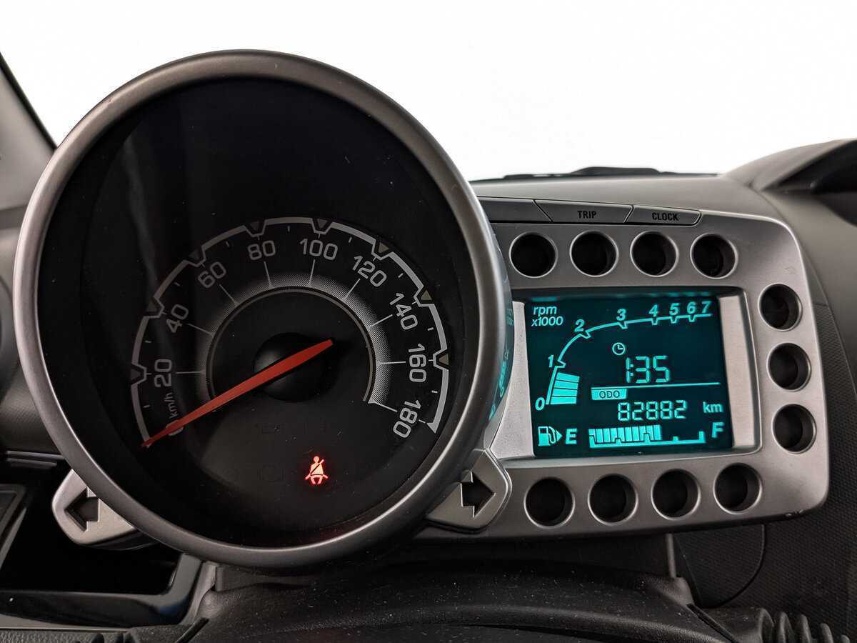 Chevrolet Spark, 2011 Фото №16