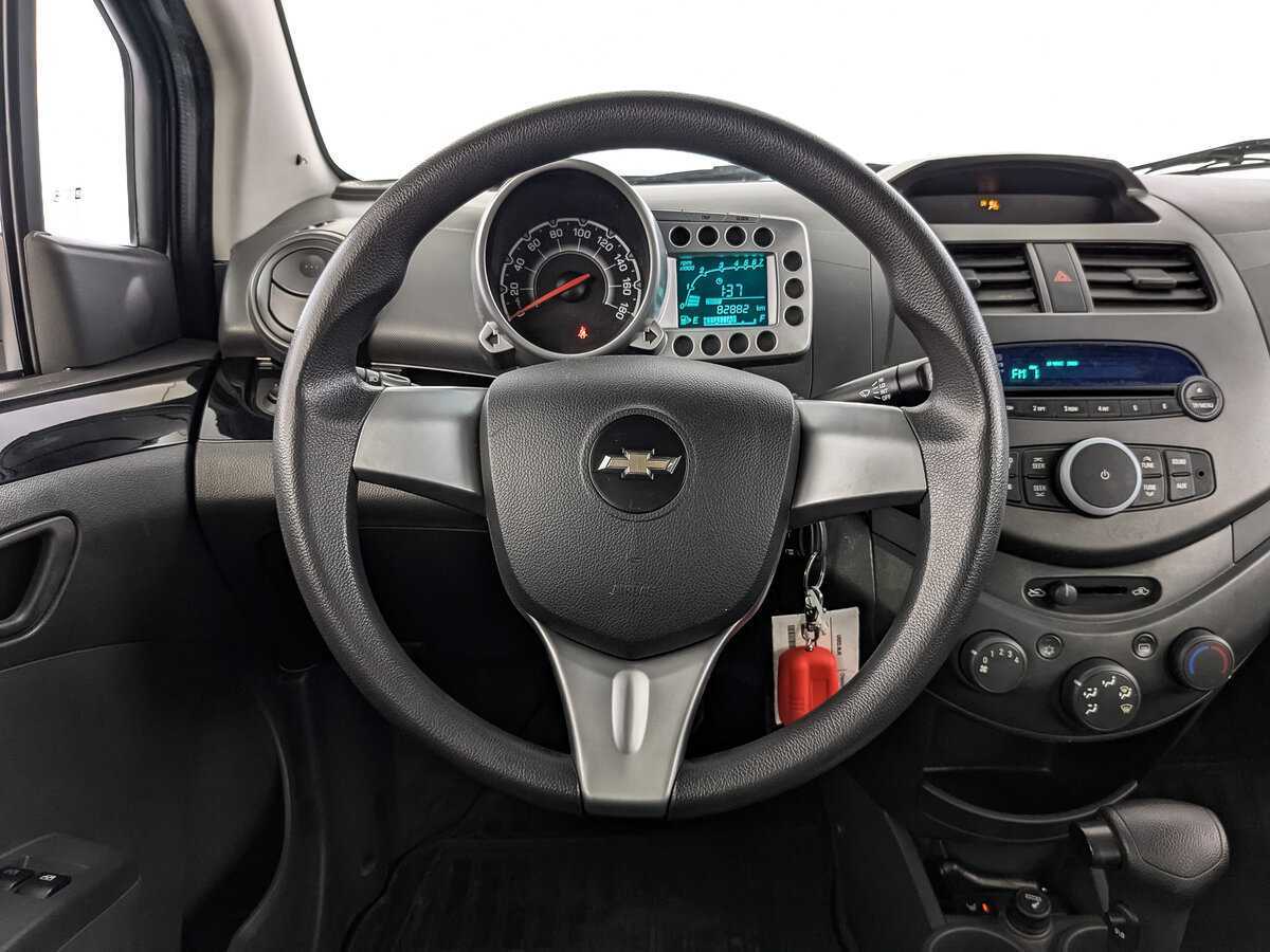 Chevrolet Spark, 2011 Фото №21