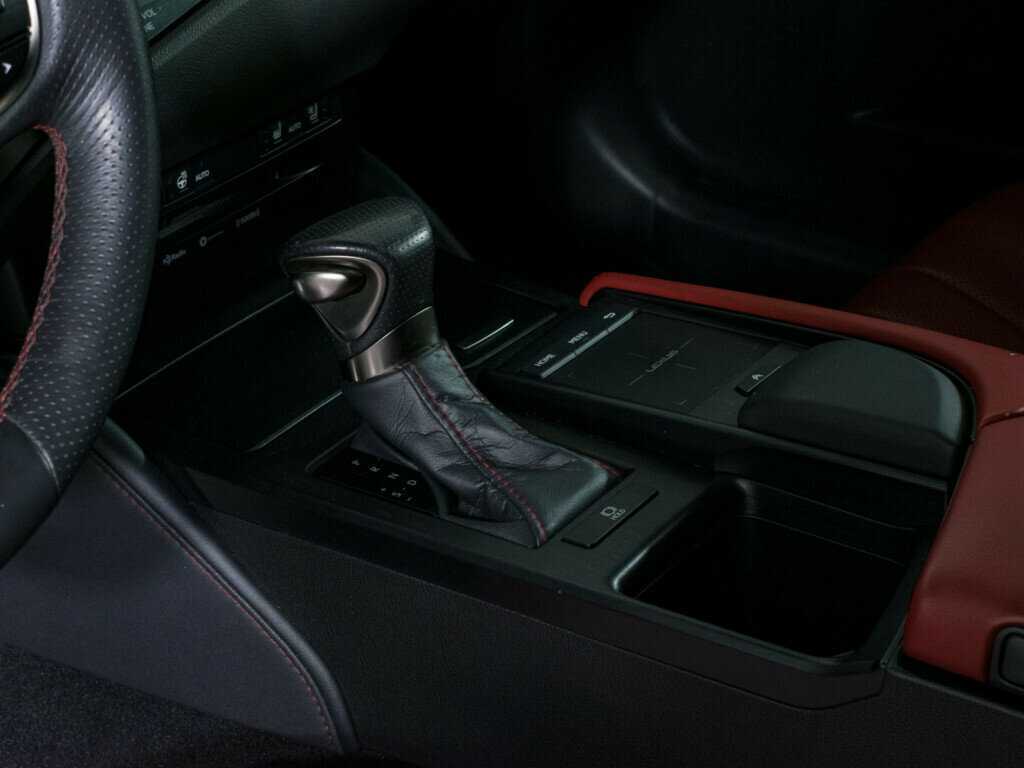 Lexus ES 350, 2020 Фото №20