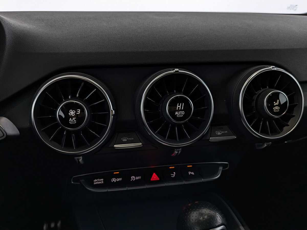 Audi TT 45 TFSI, 2019 Фото №18