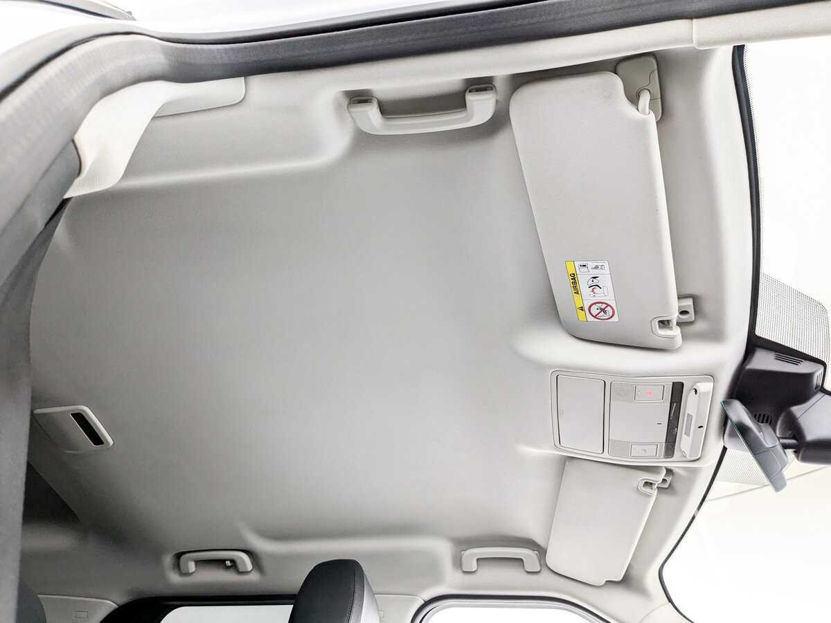 Land Rover Discovery, 2019 Фото №23