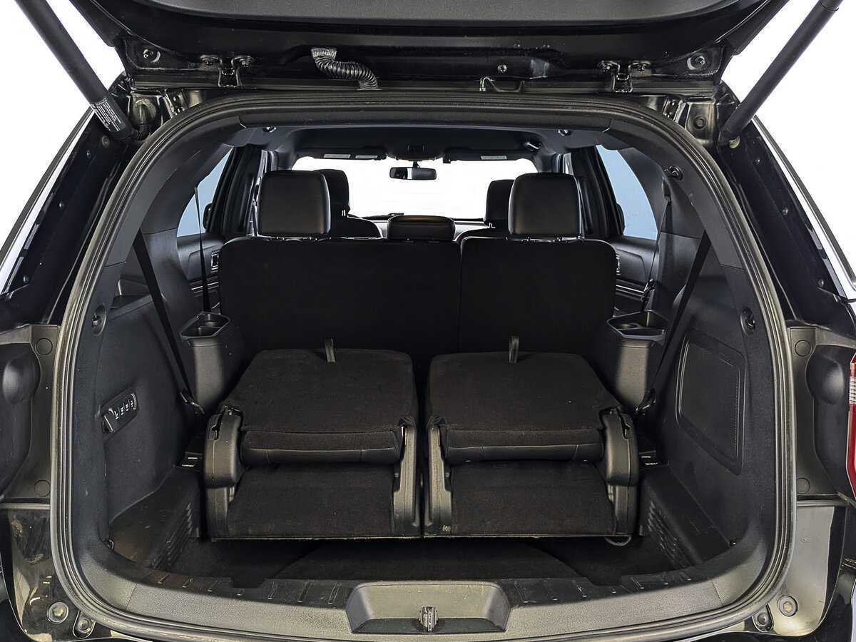 Ford Explorer, 2019 Фото №10