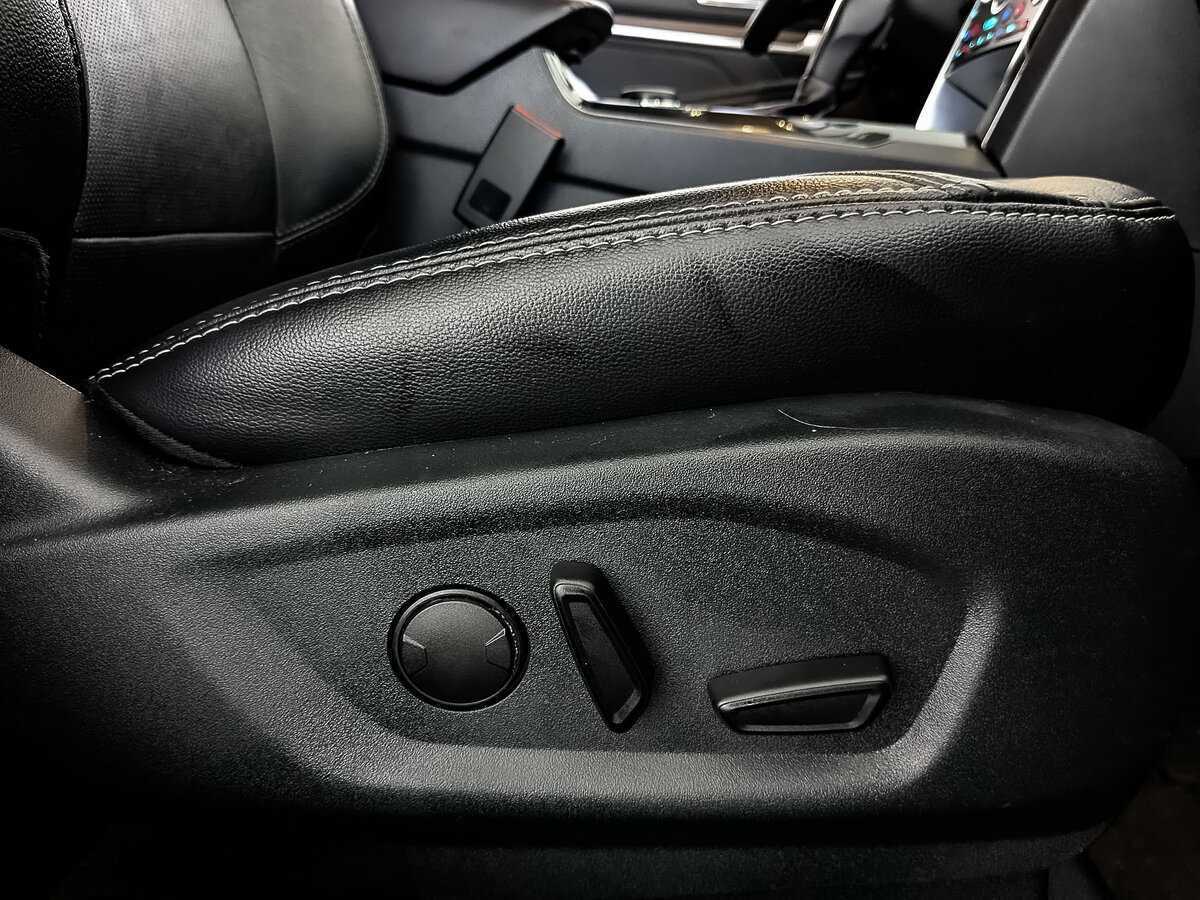 Ford Explorer, 2019 Фото №26