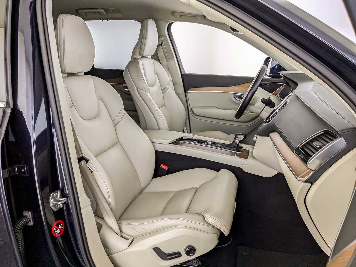 Volvo XC90, 2018 Фото №22