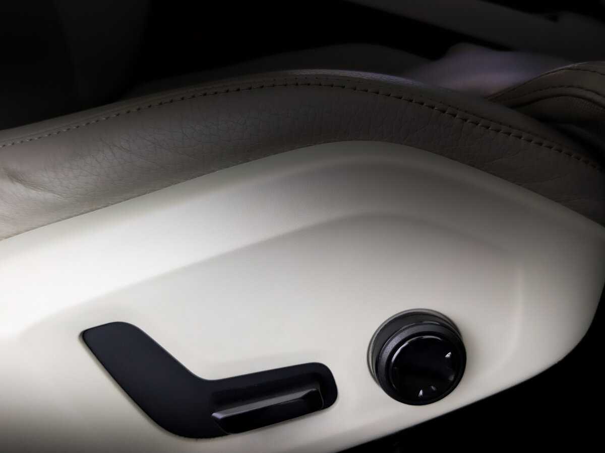 Volvo XC90, 2018 Фото №23