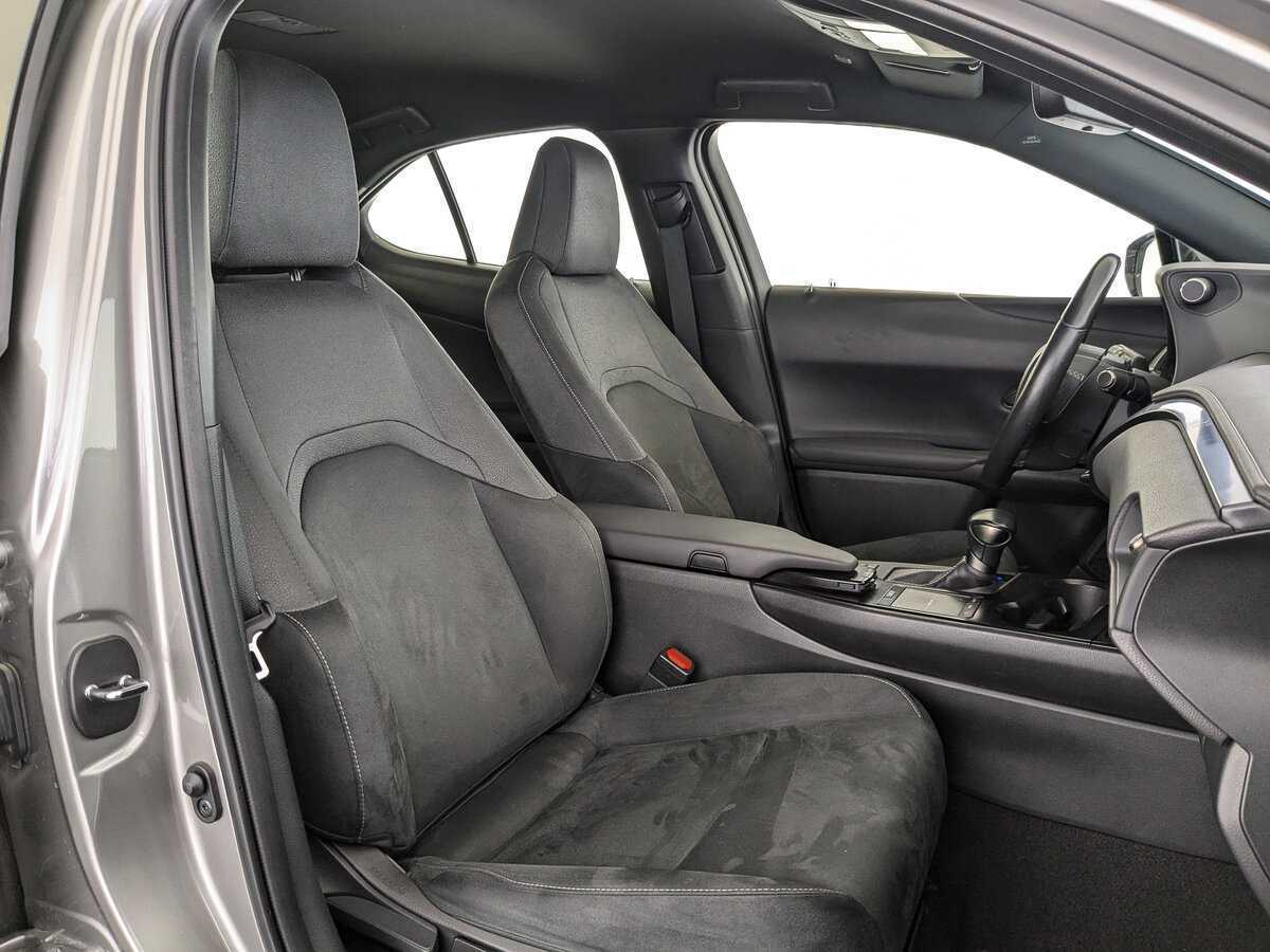 Lexus UX 200, 2020 Фото №23