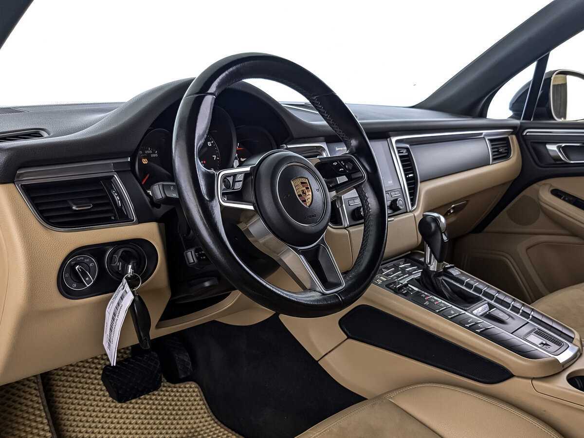 Porsche Macan, 2016 Фото №12