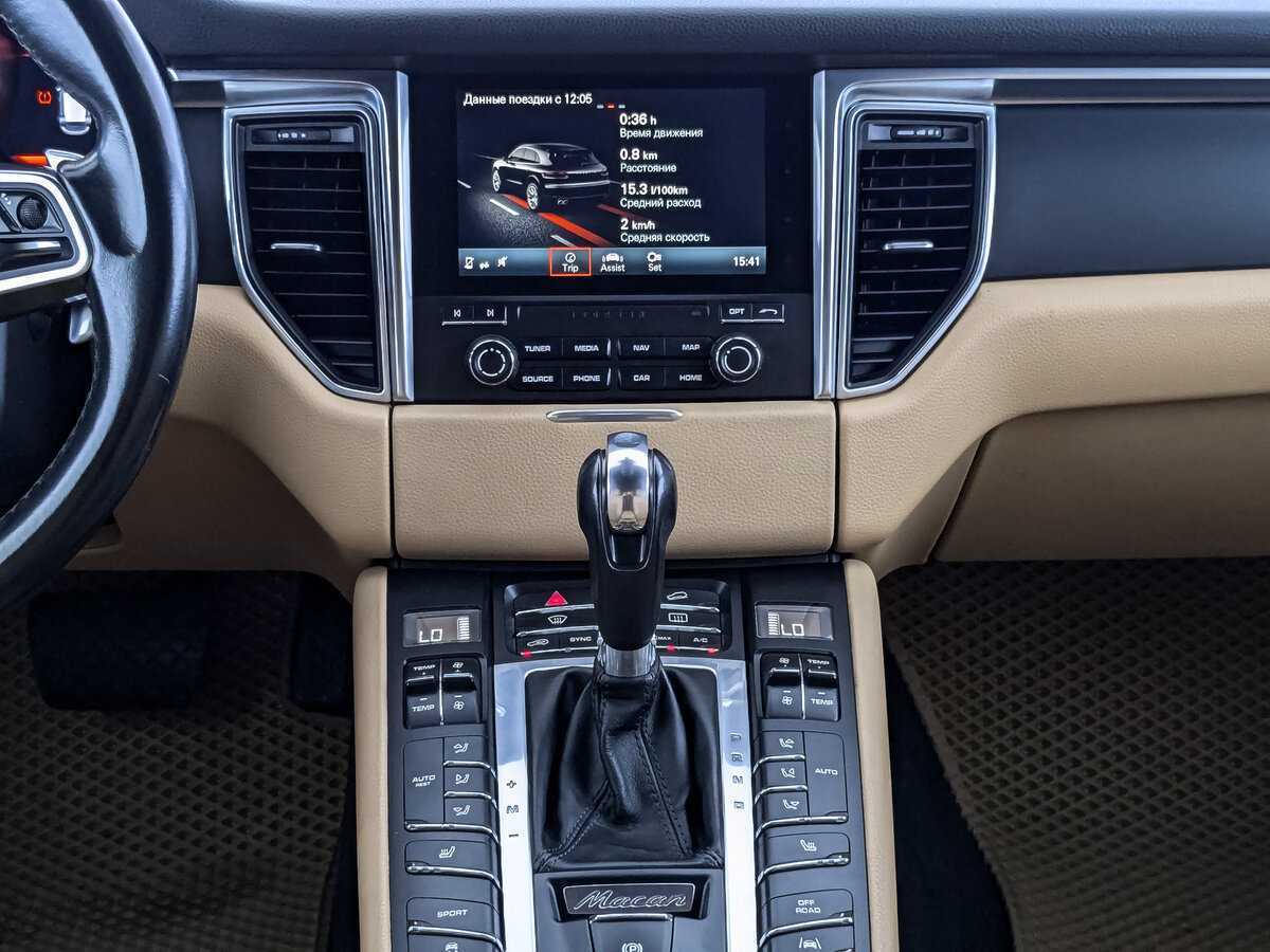 Porsche Macan, 2016 Фото №14