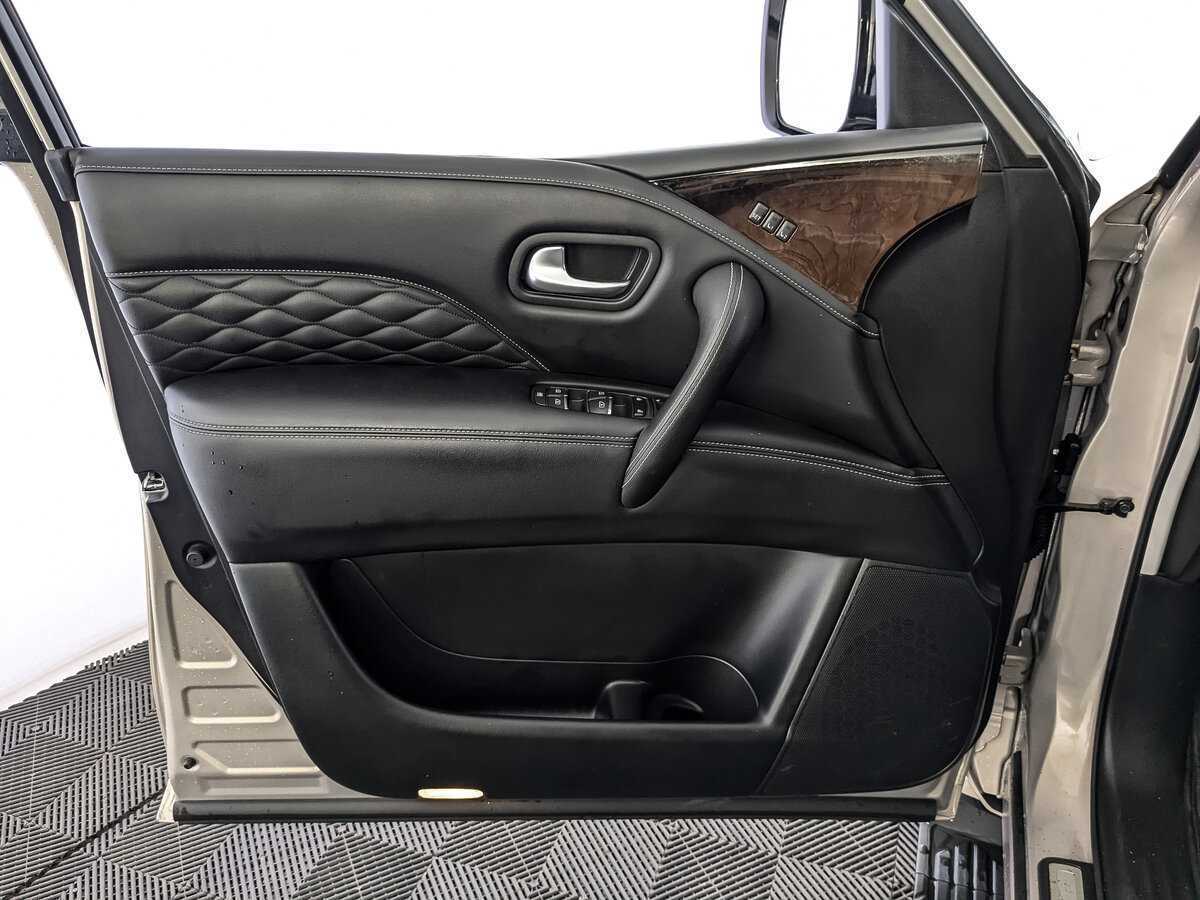 Infiniti QX80, 2019 Фото №18