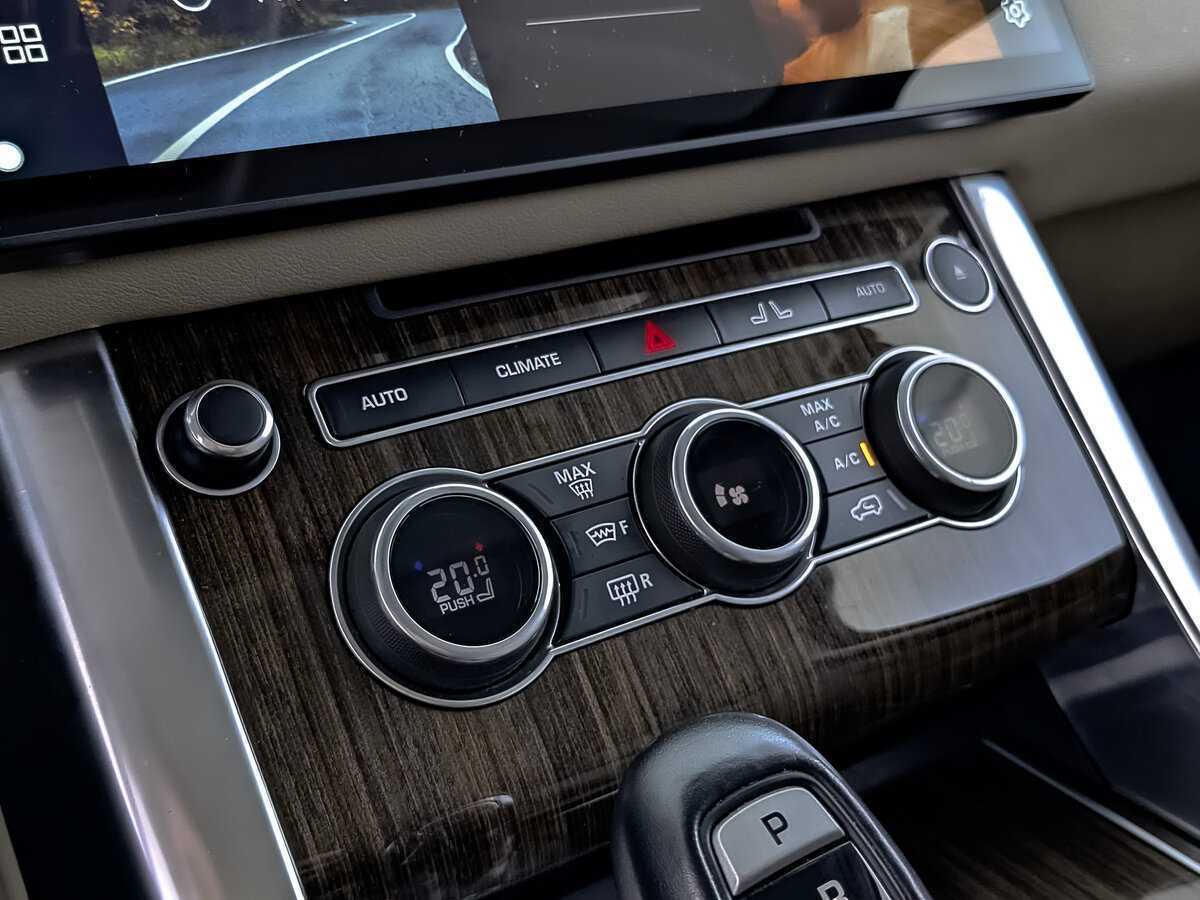 Land Rover Range Rover Sport, 2016 Фото №27