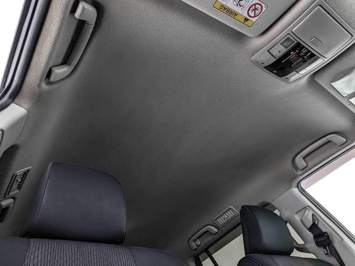 Toyota Land Cruiser Prado, 2020 Фото №22