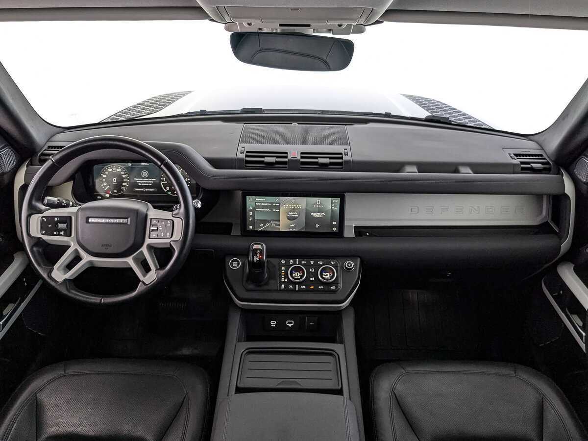 Land Rover Defender 110, 2021 Фото №14