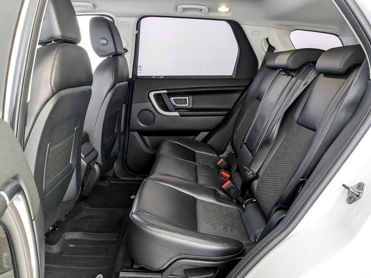 Land Rover Discovery Sport, 2018 Фото №12