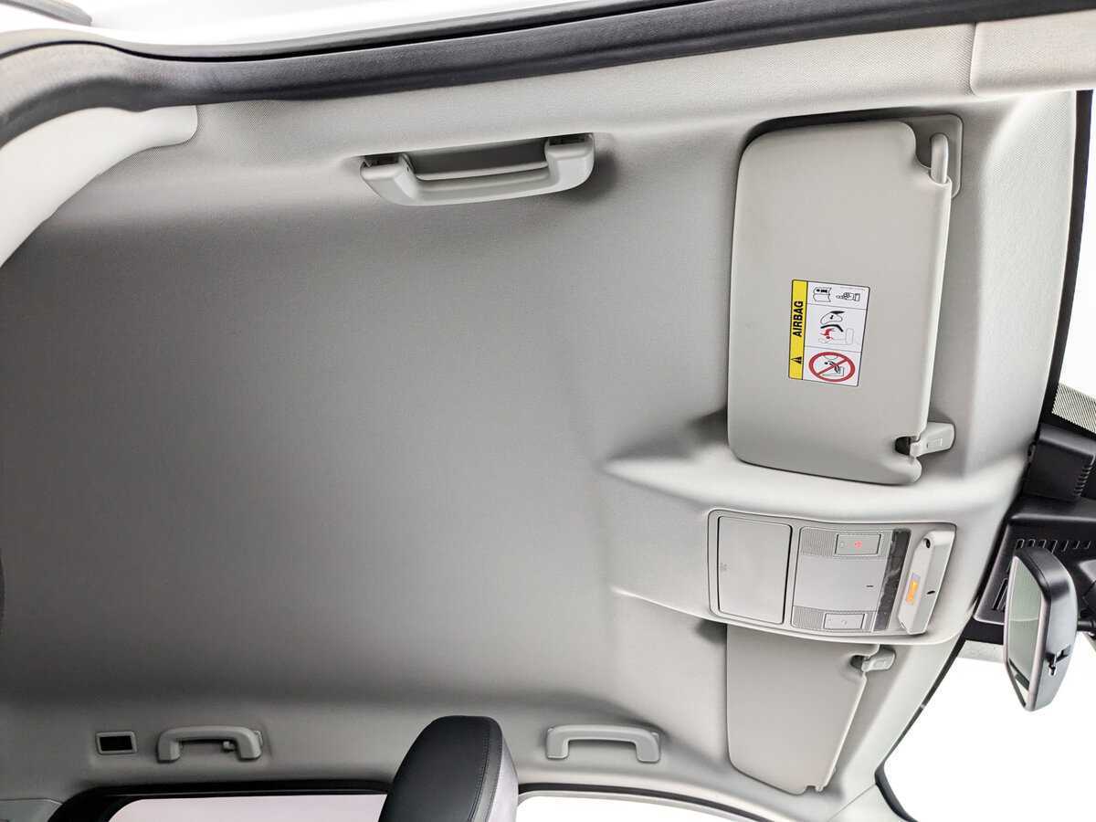 Land Rover Discovery Sport, 2018 Фото №22