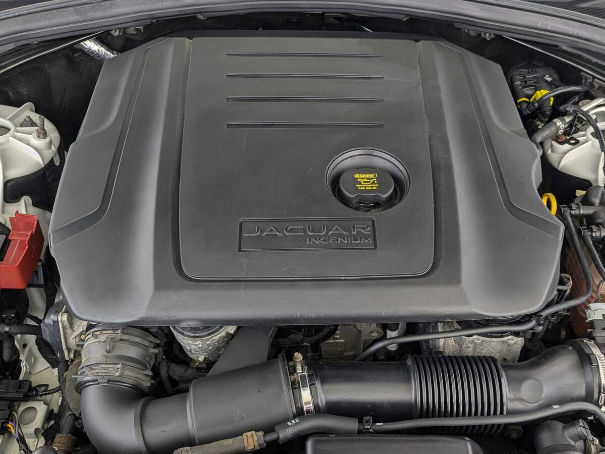 Jaguar F-Pace, 2018 Фото №9