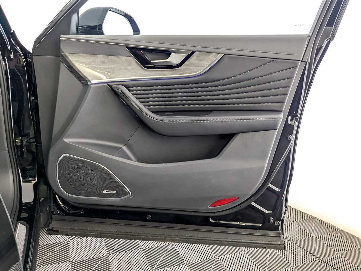 Hongqi HS5, 2023 Фото №23