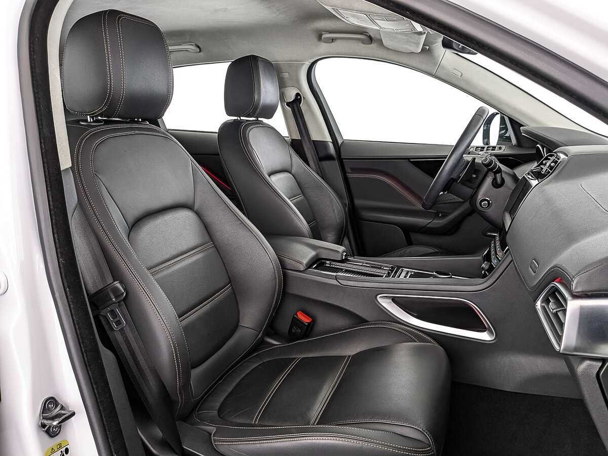 Jaguar F-Pace, 2018 Фото №24