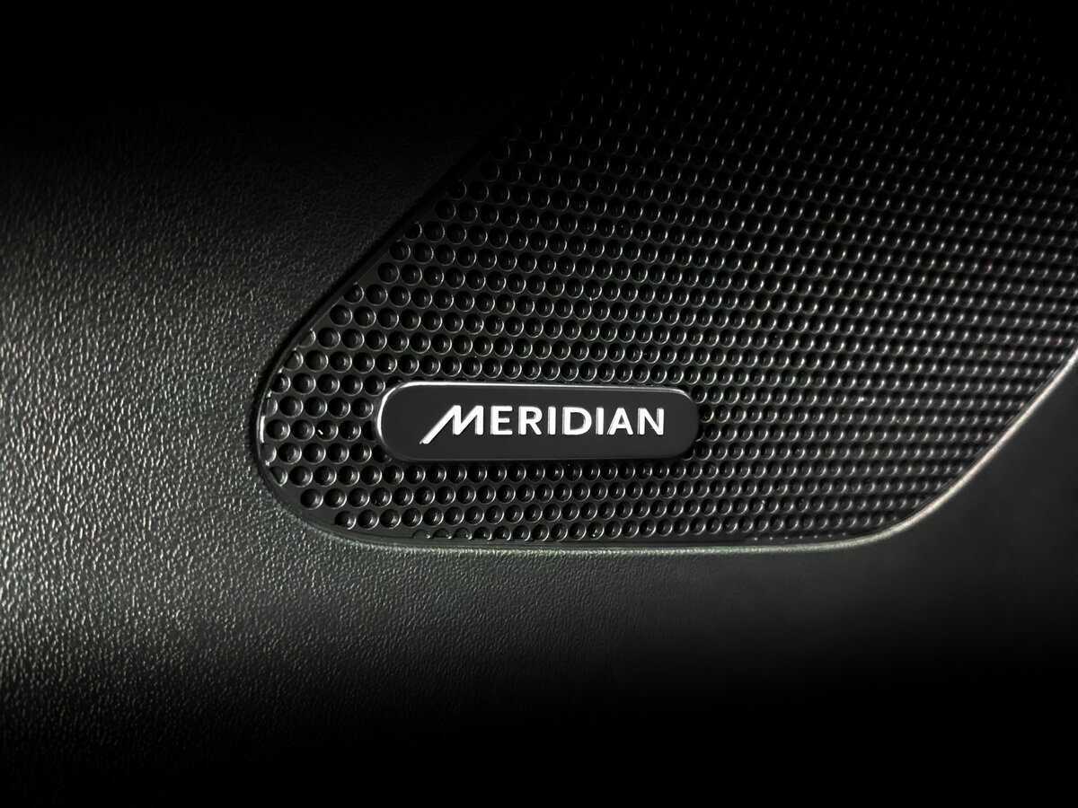 Jaguar F-Pace, 2017 Фото №26