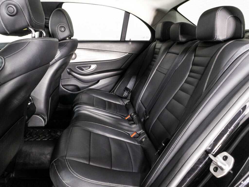 Mercedes-Benz E-Класс 220 d, 2020 Фото №10