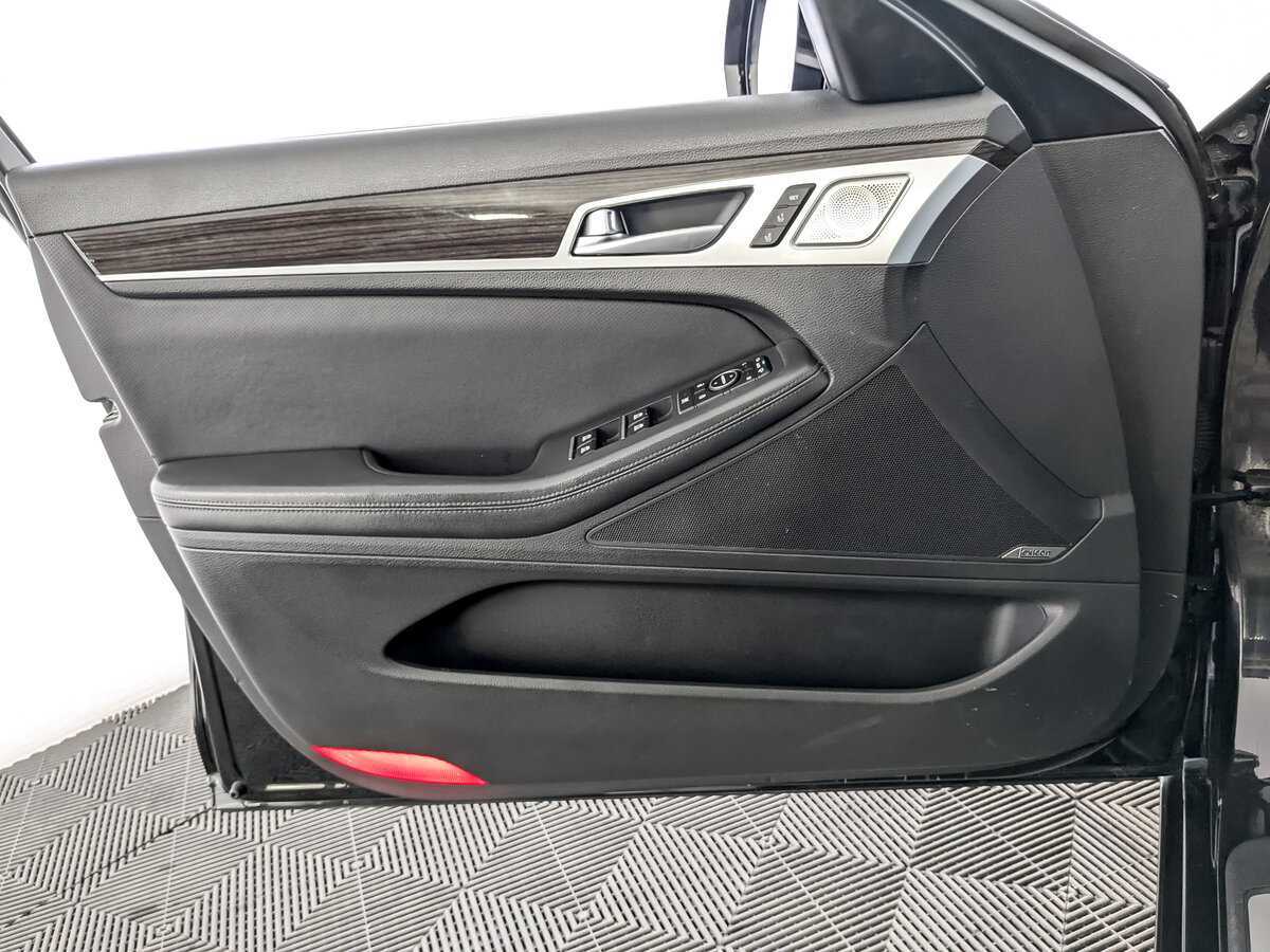 Genesis G80, 2019 Фото №19