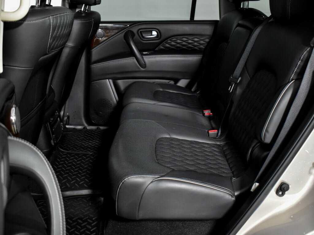 Infiniti QX80, 2018 Фото №10