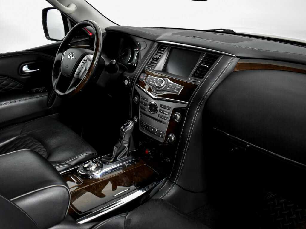 Infiniti QX80, 2018 Фото №13