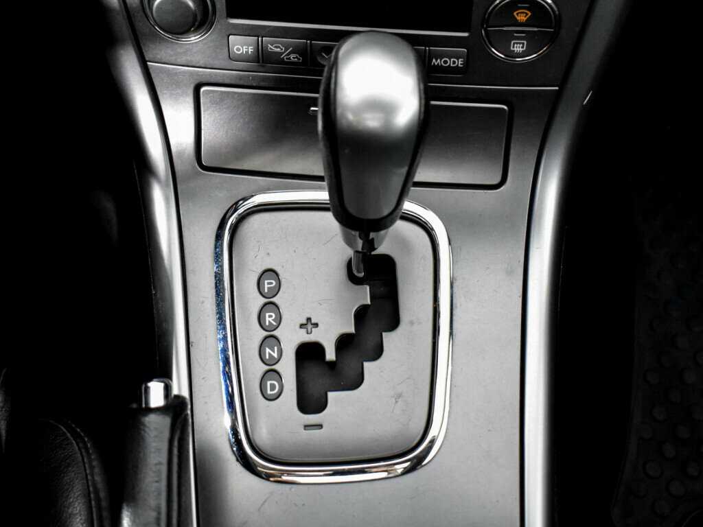 Subaru Legacy, 2005 Фото №10